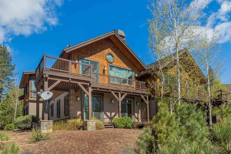 10199 Annies Loop - Photo 2 of 20