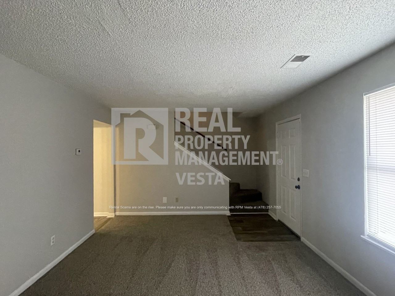 508 Maplewood Dr - Photo 2 of 16