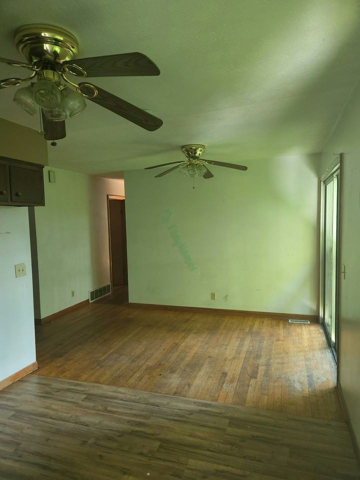 2800 Haynie Rd - Photo 2 of 11