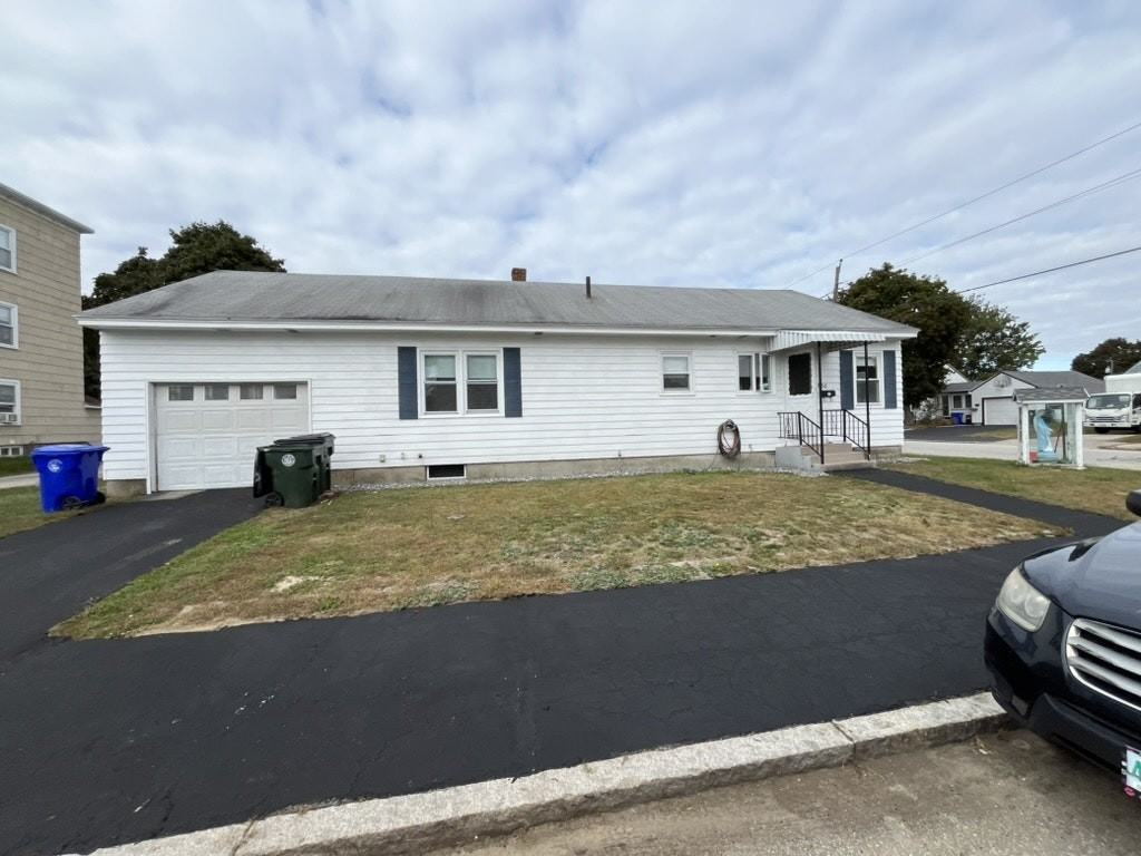 630 Amory St - Photo 2 of 24