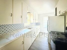 featured image of 4324 N Iroquois Ave