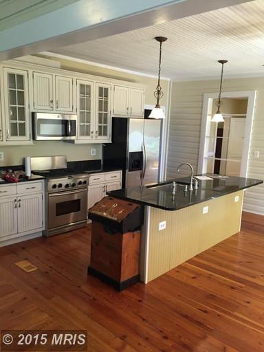 36649 W Main St - Photo 3 of 12