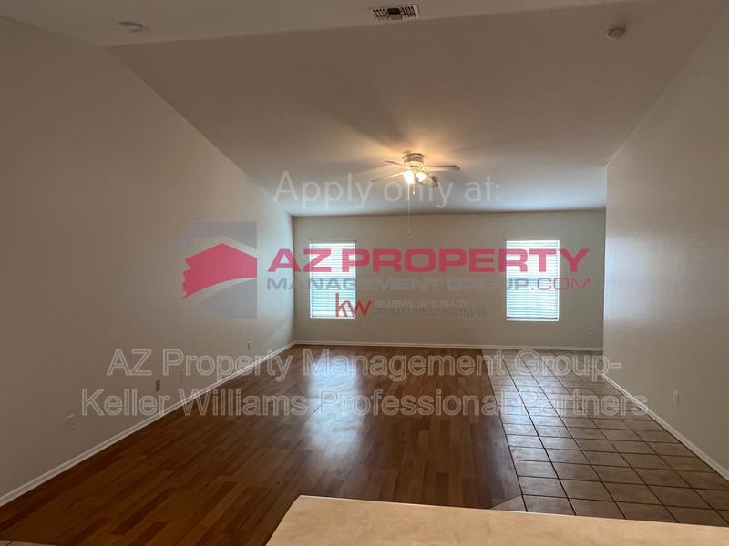 17863 W Calavar Rd - Photo 4 of 13