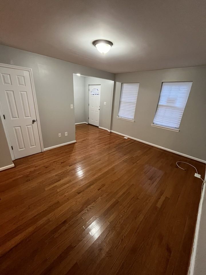 4908 Brookwood Rd - Photo 2 of 13