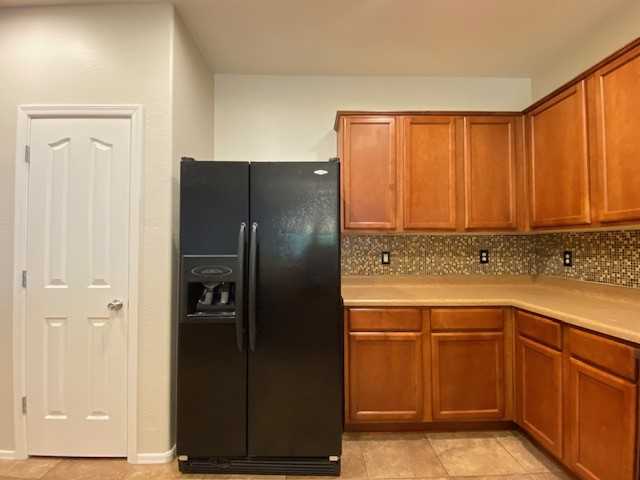 13201 W Creosote Dr - Photo 5 of 28