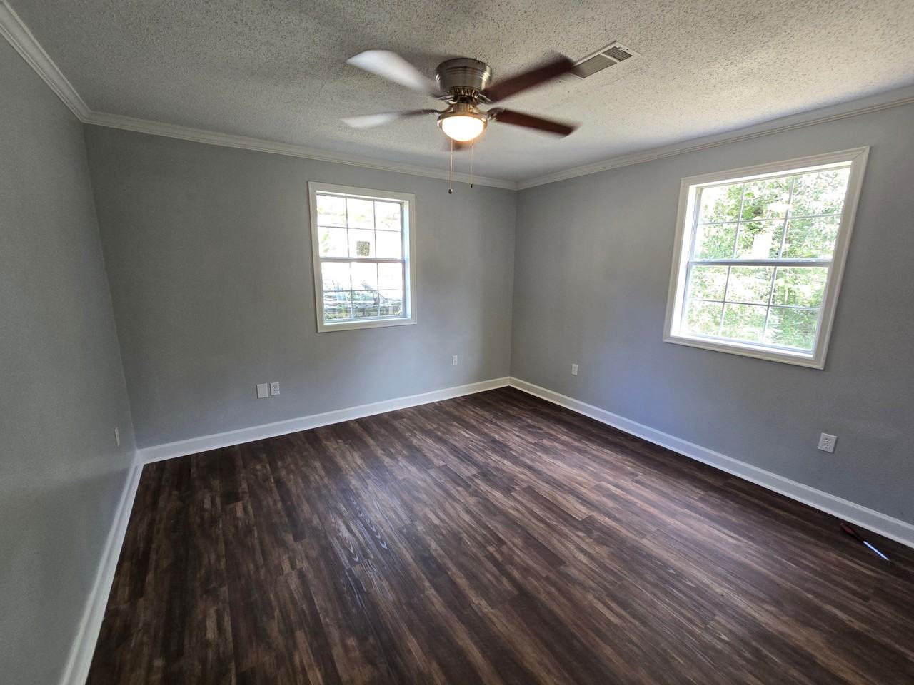 3711 Holt Street - Photo 5 of 10