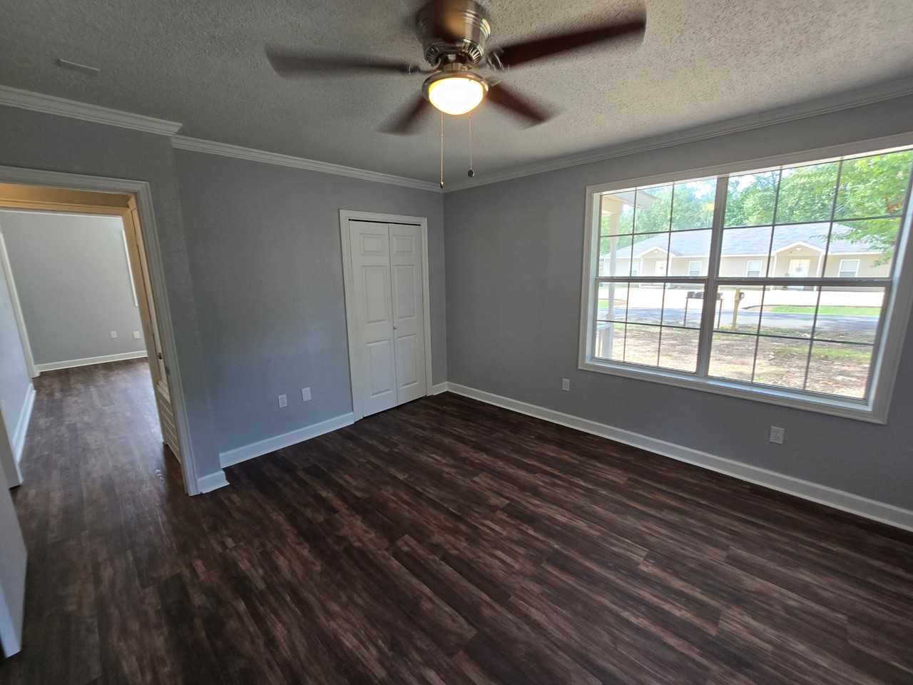 3711 Holt Street - Photo 6 of 10