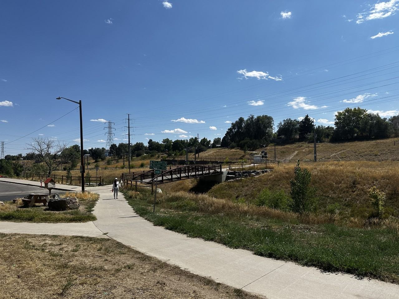 1275 Wolff St - Photo 3 of 17