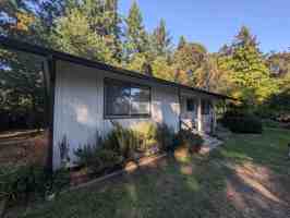 featured image of 11384 Ogle Rd Ne