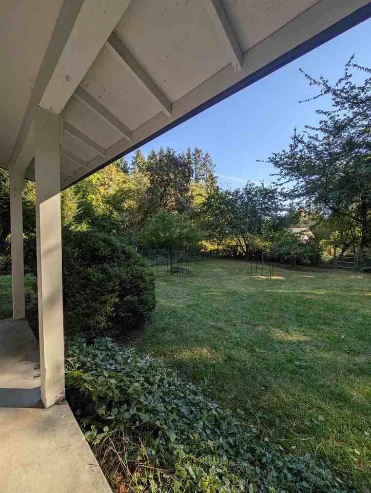 11384 Ogle Rd Ne - Photo 2 of 23