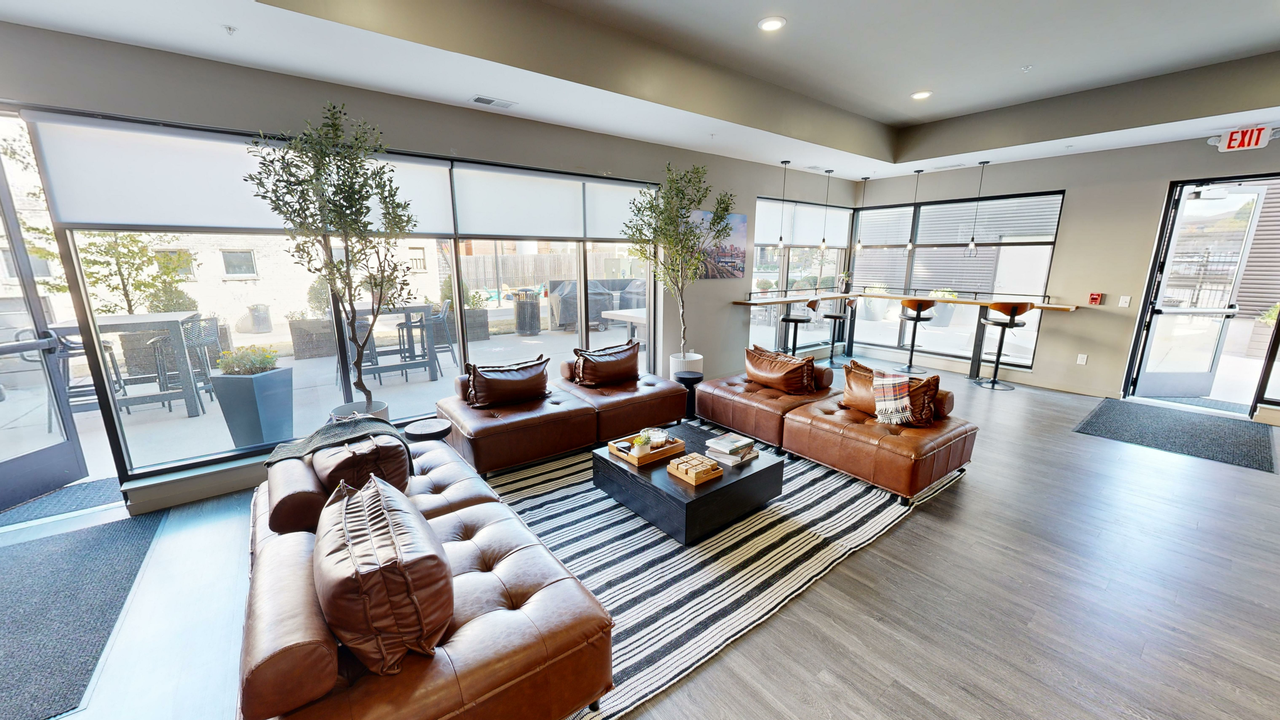 Duveneck Square - Photo 4 of 50