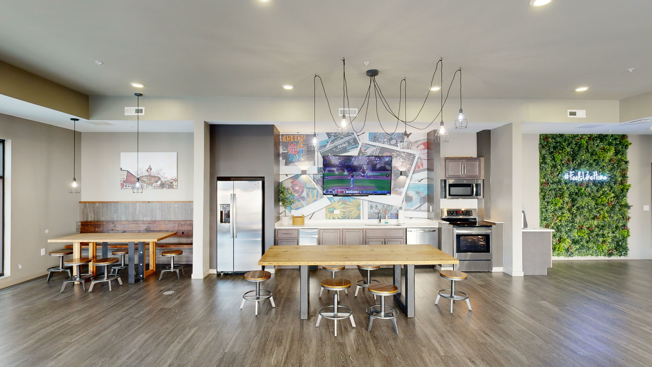 Duveneck Square - Photo 5 of 50