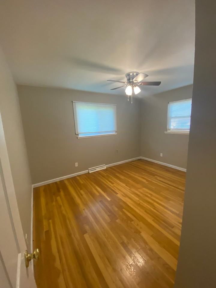 539 Lynn Haven Ln - Photo 3 of 14