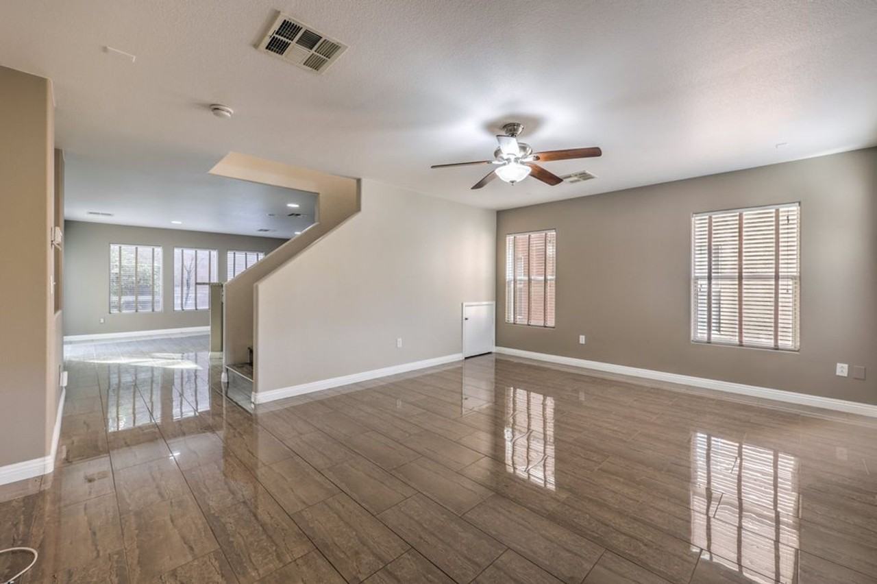 7987 Delft Blue St - Photo 6 of 37