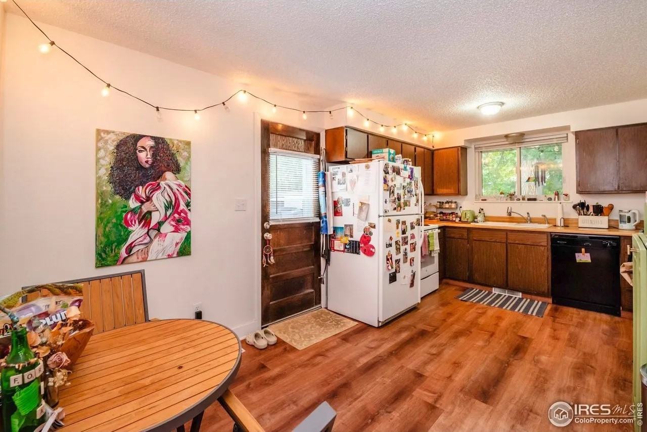 824 Meeker St #NA - Photo 6 of 18