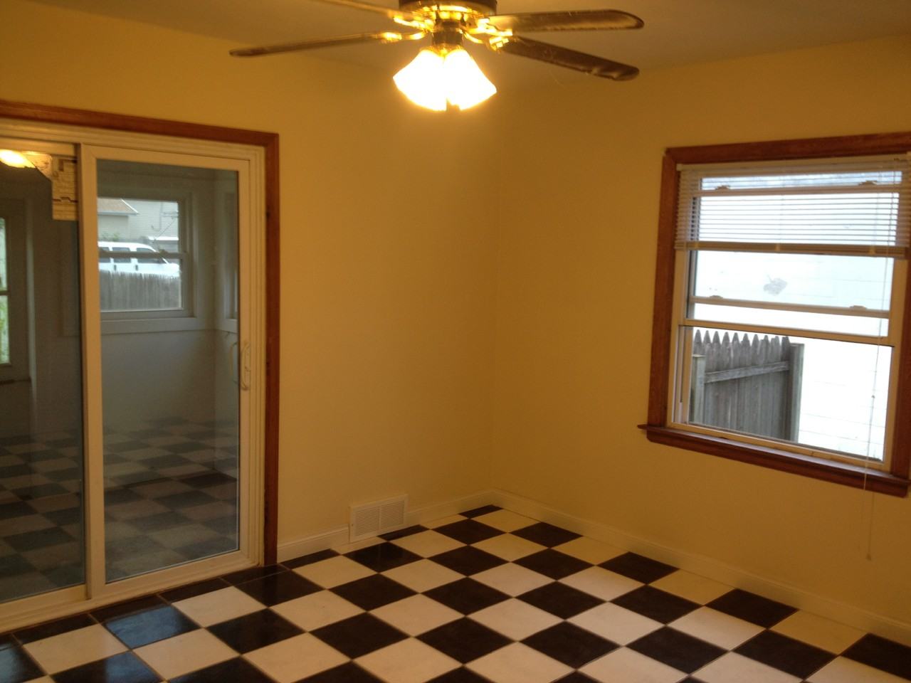 1115 N Mason St #NA - Photo 5 of 9