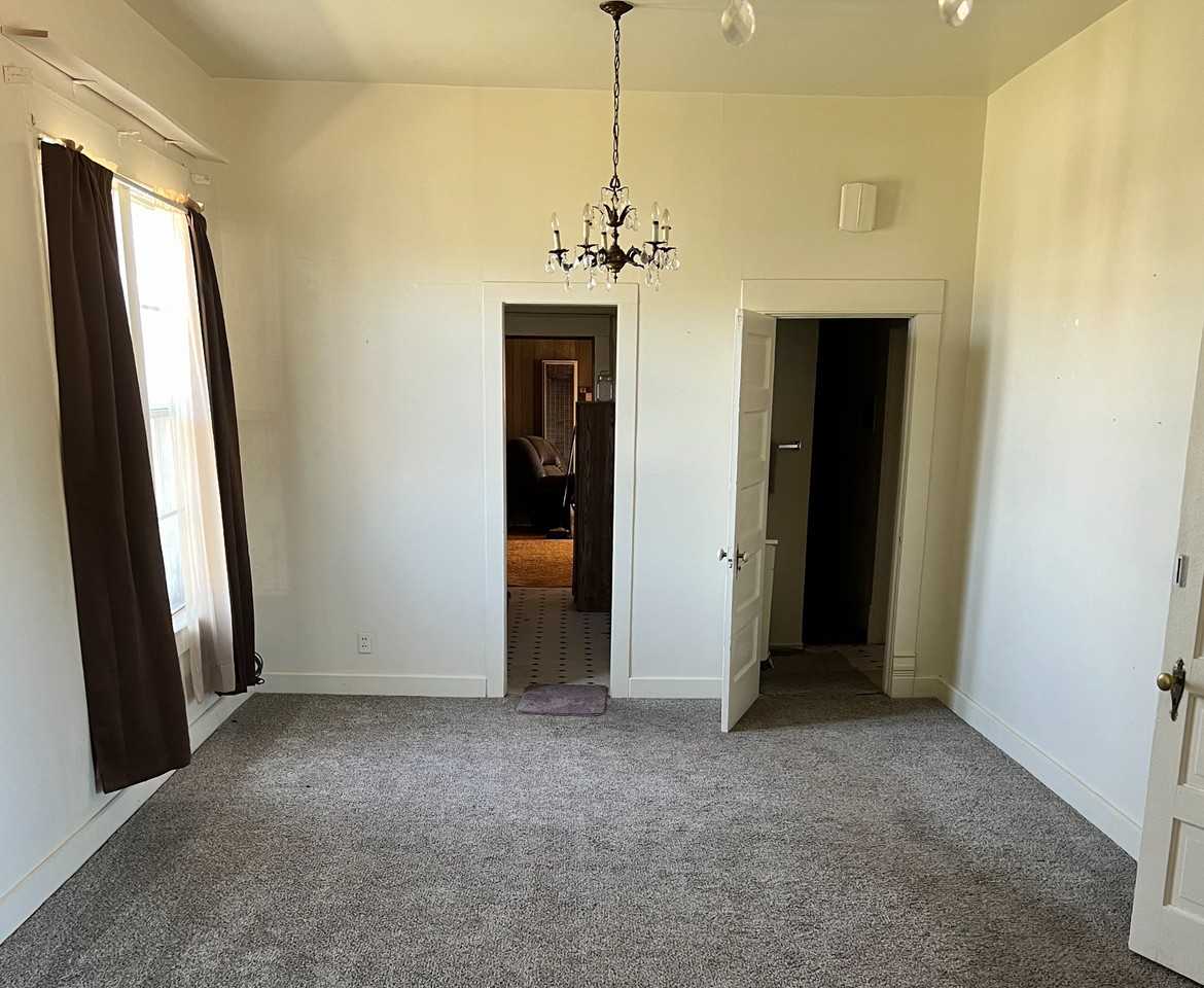 1105 Nw 16th Ave #NA - Photo 2 of 5