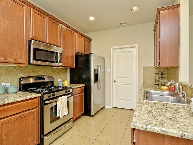 8725 White Ibis Drive - Photo 7 of 20