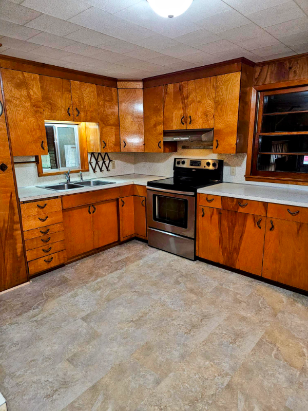 526 Meadstown Rd - Photo 2 of 14