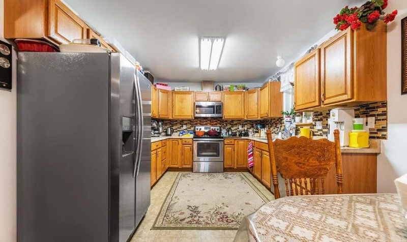 1631 W Vaunda Ave #1631 - Photo 2 of 5