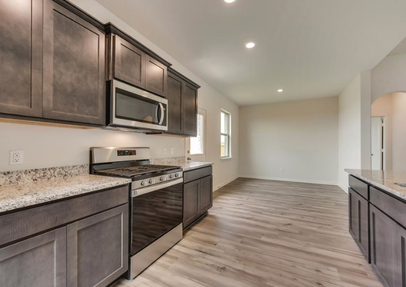 10901 Gray Mare Dr - Photo 3 of 10