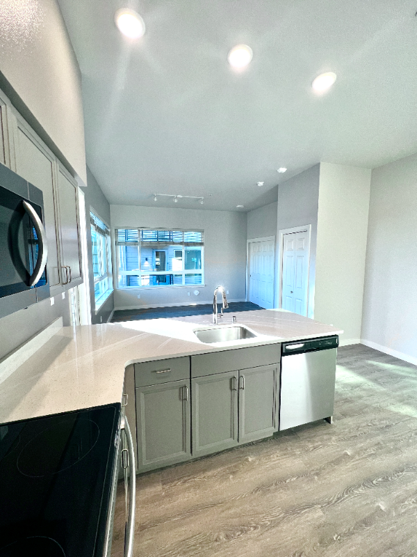 2330 Yakima Court #D401 - Photo 3 of 14