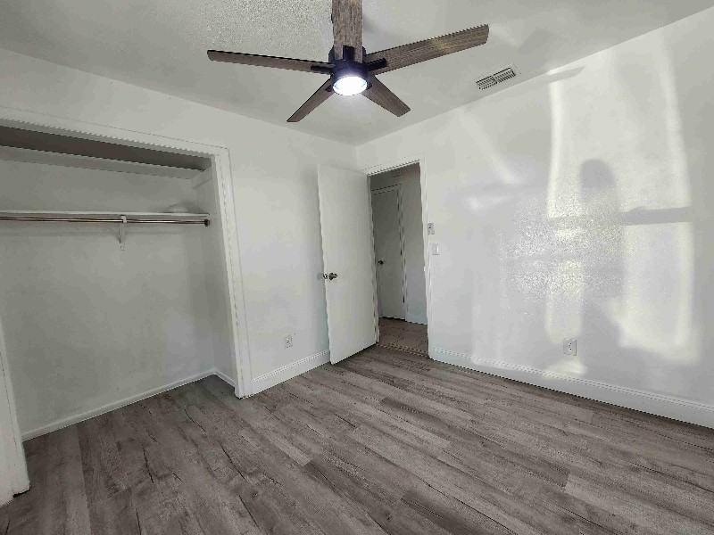 6407 2nd Avenue Northeast - Photo 4 of 11