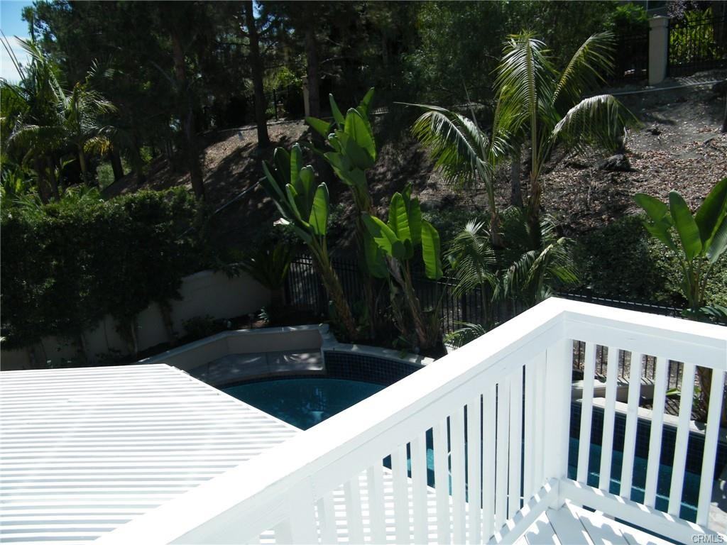 26151 San Marino Ct - Photo 2 of 7