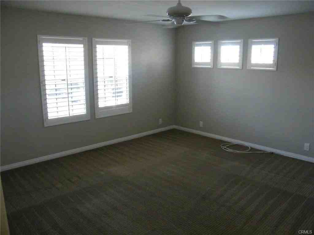 26151 San Marino Ct - Photo 3 of 7