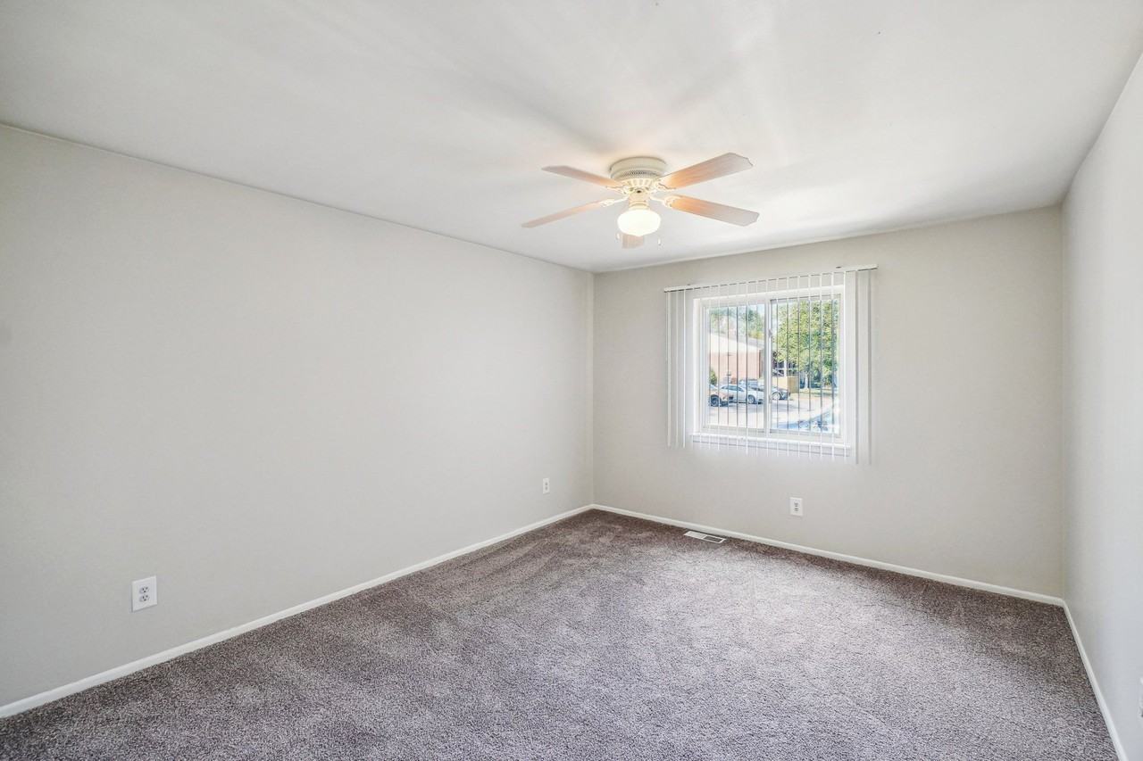 Riverstone - Photo 6 of 16