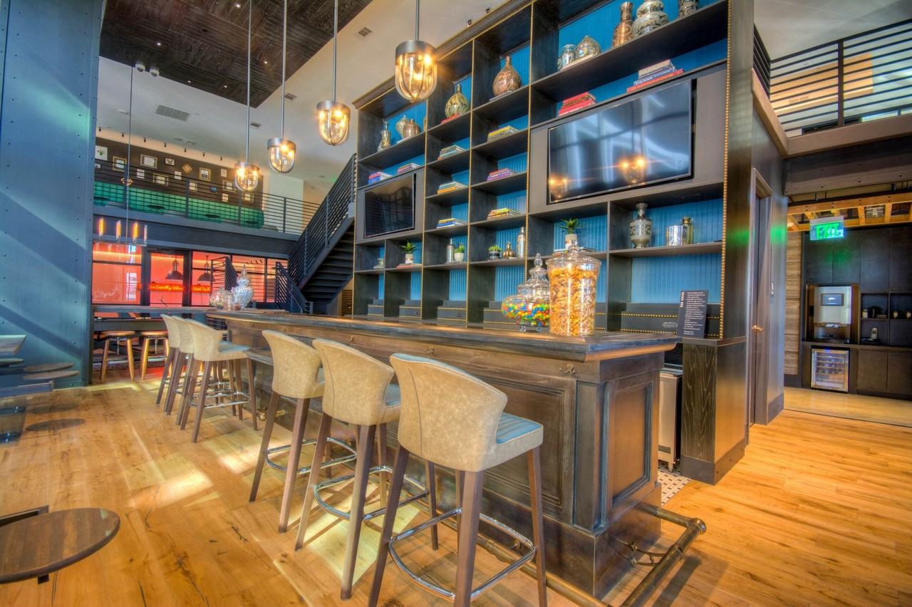 The Case Building - Photo 7 of 50