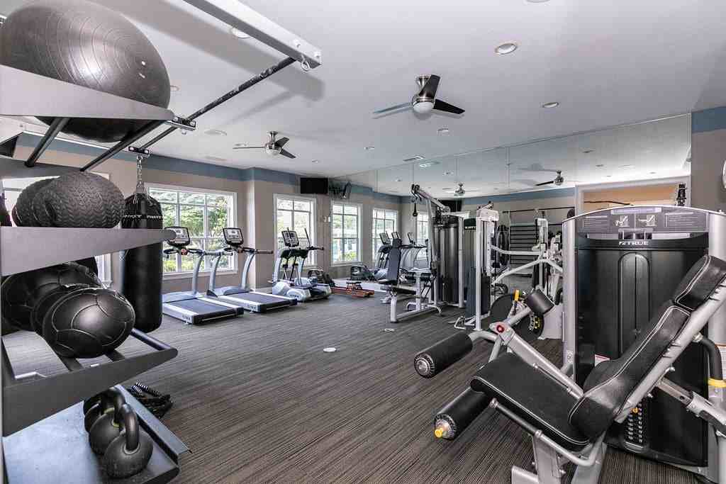 Villas at Hampton - Photo 6 of 39