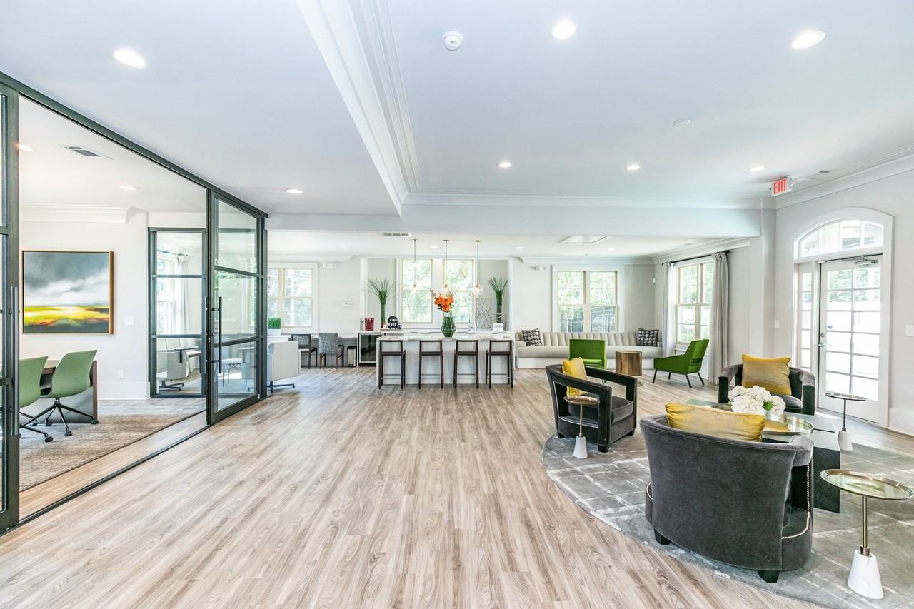 1401 West Paces - Photo 2 of 84