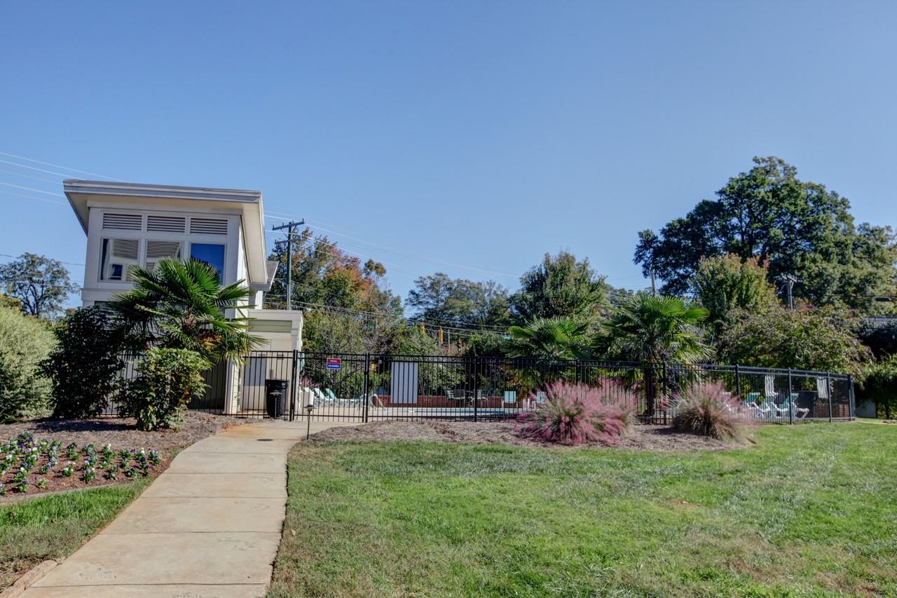 Vyne on Central - Photo 4 of 22