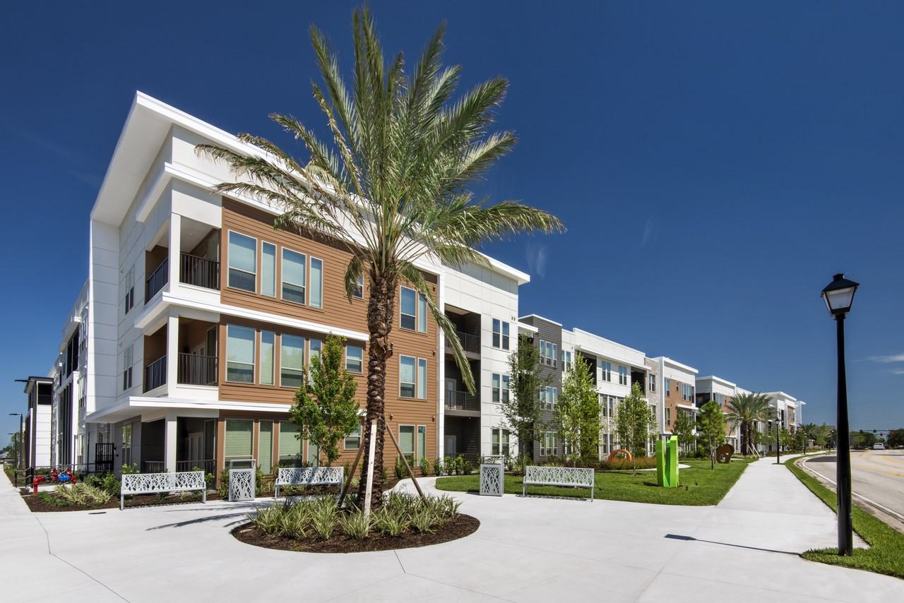 The Ellington at Oviedo Park - Photo 2 of 71