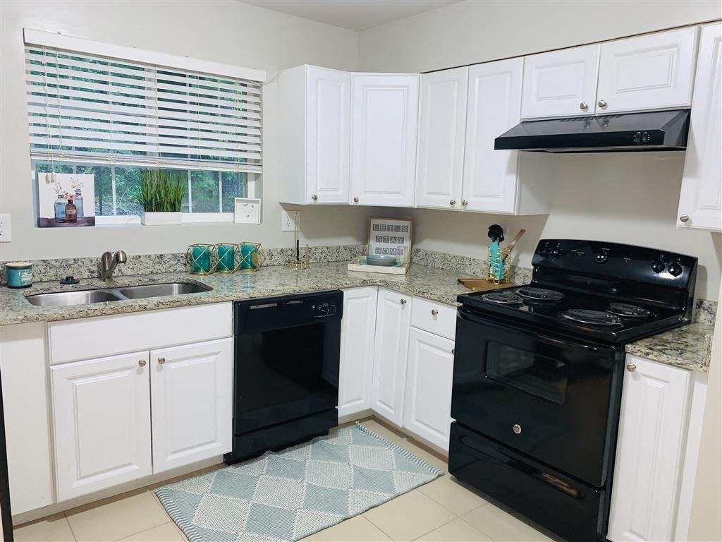 Hillcrest Park - Photo 3 of 19