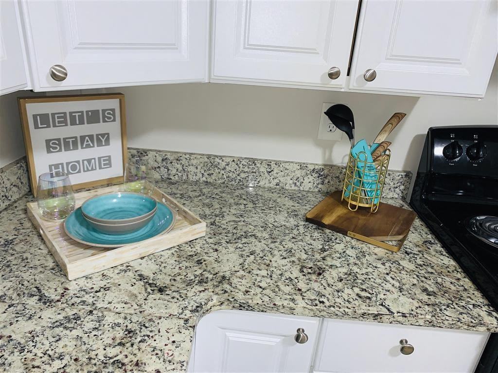 Hillcrest Park - Photo 4 of 19