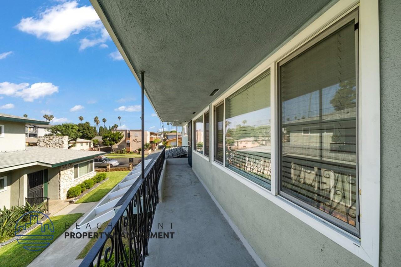 636 E. 97th St. - Photo 5 of 22