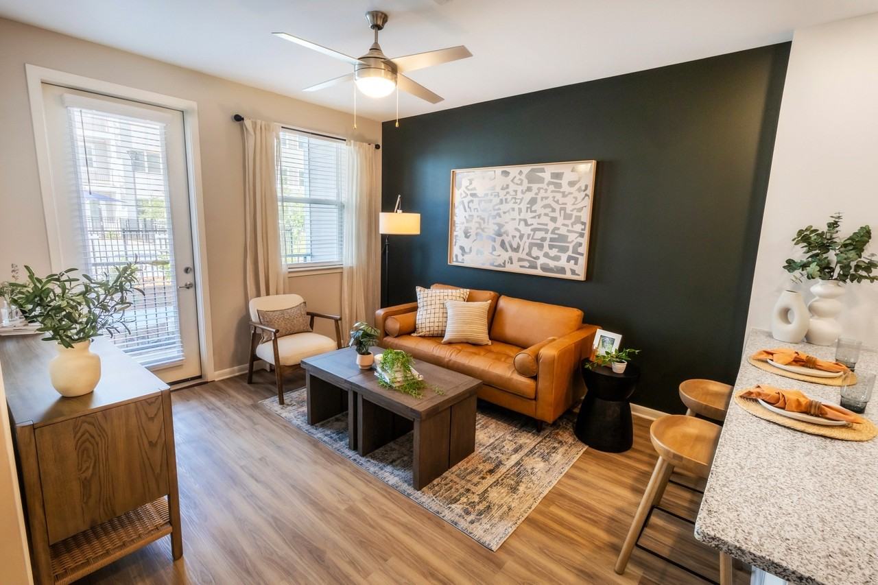 Woodlands Creekside - Photo 5 of 71