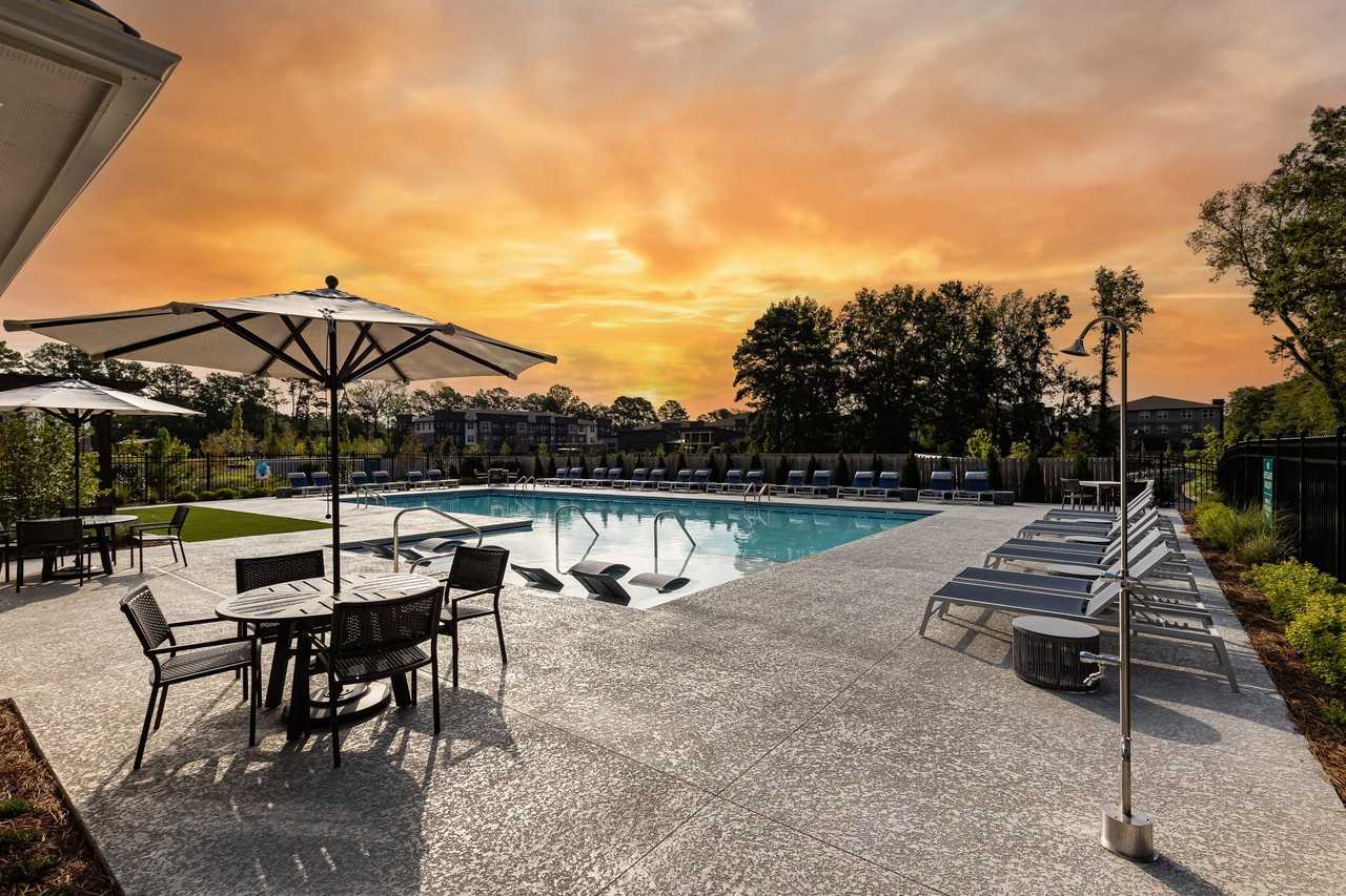 Parkview Place - Photo 2 of 32