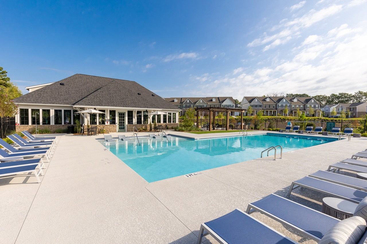 Parkview Place - Photo 3 of 32