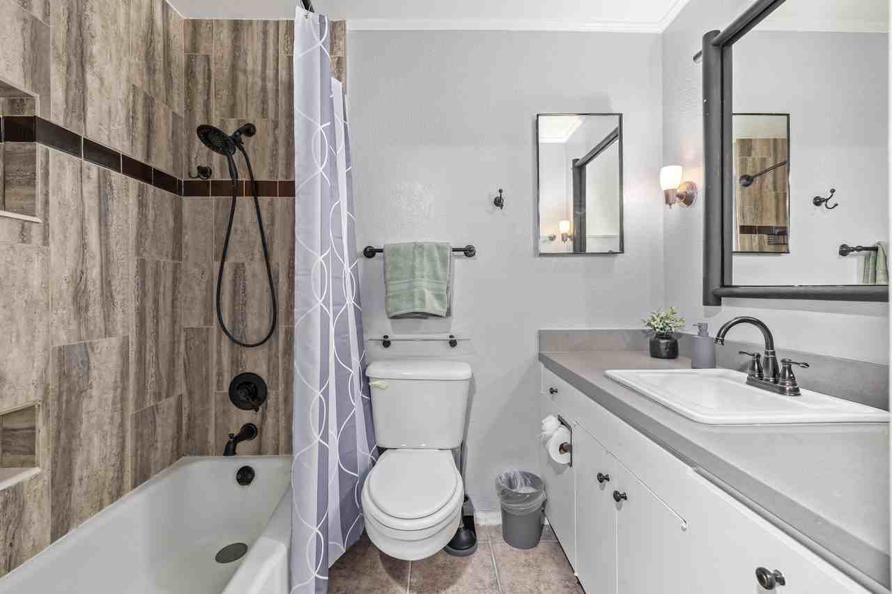 West Gary Way - Photo 2 of 14