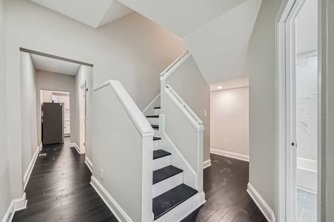 E Preston St - Photo 2 of 6