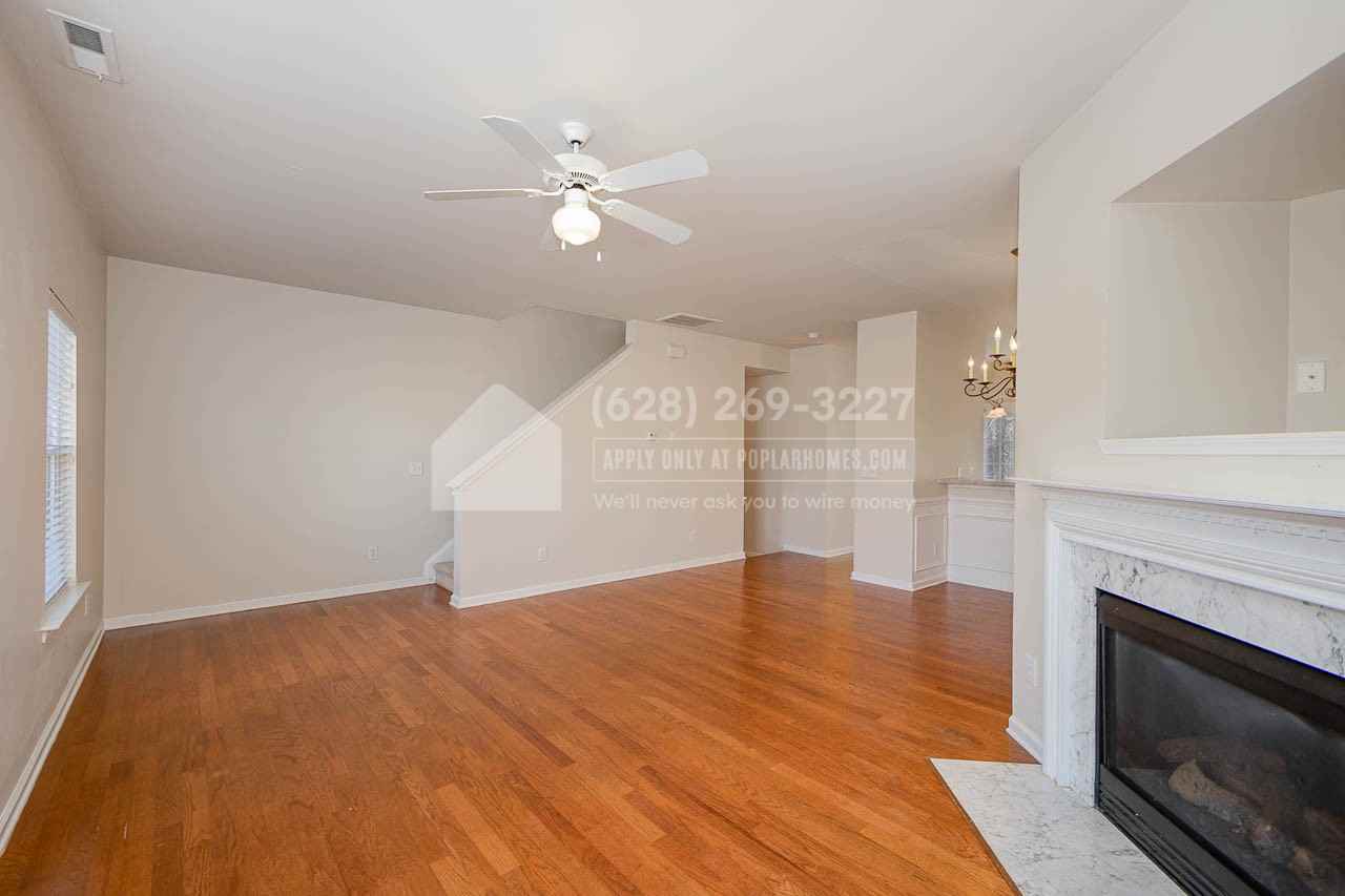 322 Linden Park Ln - Photo 3 of 31