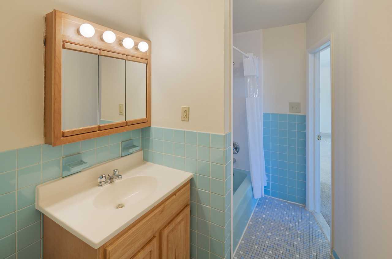 Pickwick Apartments - Photo 7 of 37