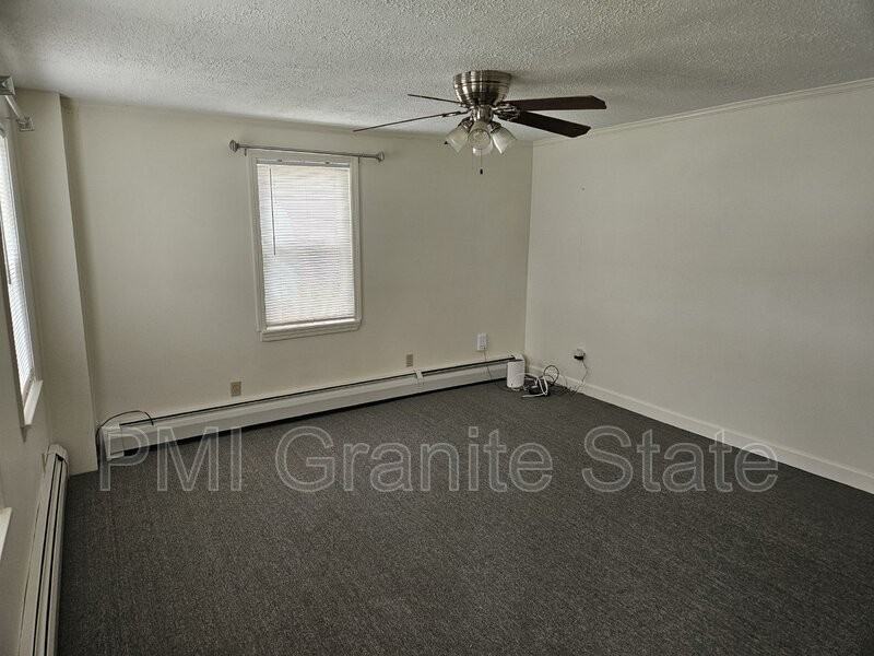 19A Loop Rd - Photo 4 of 4