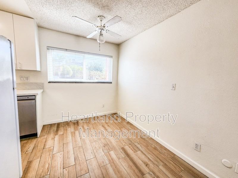 4362 Louisiana St #1 - Photo 3 of 8