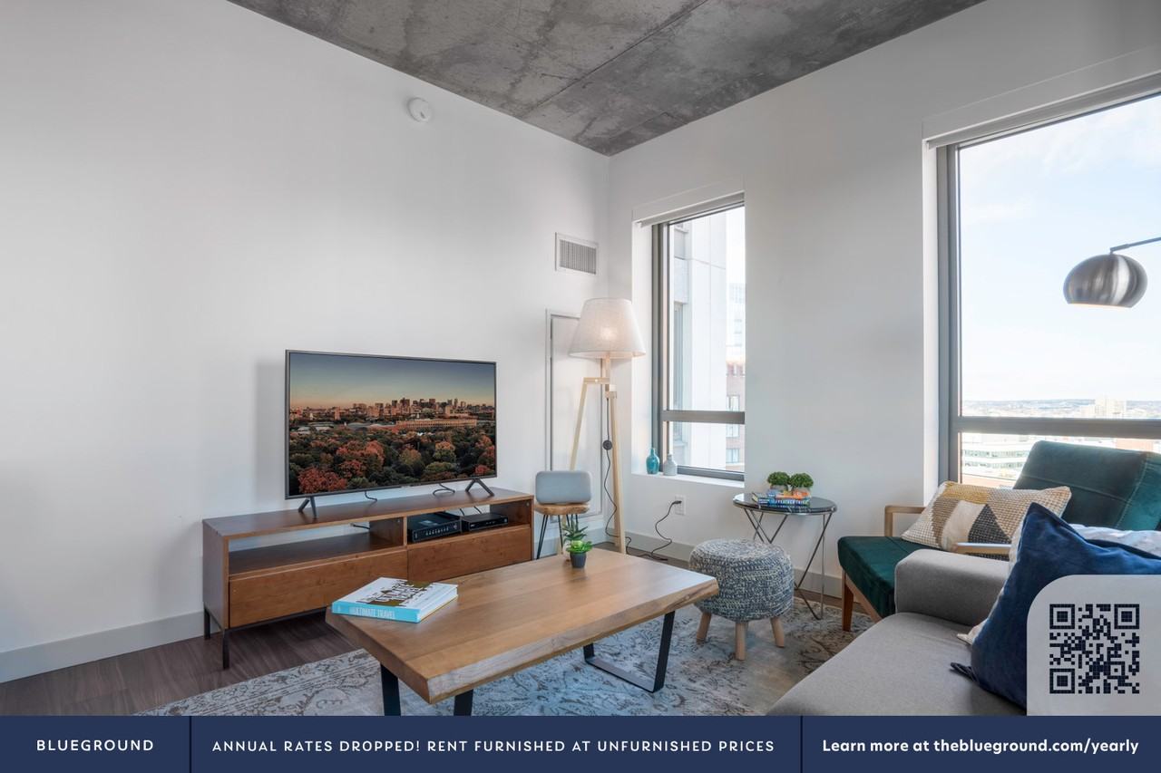 88 Ames Street - Photo 3 of 30