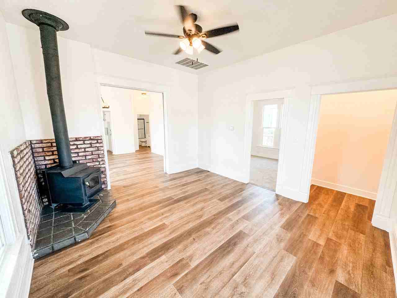 424 Kaweah St #NA - Photo 3 of 11