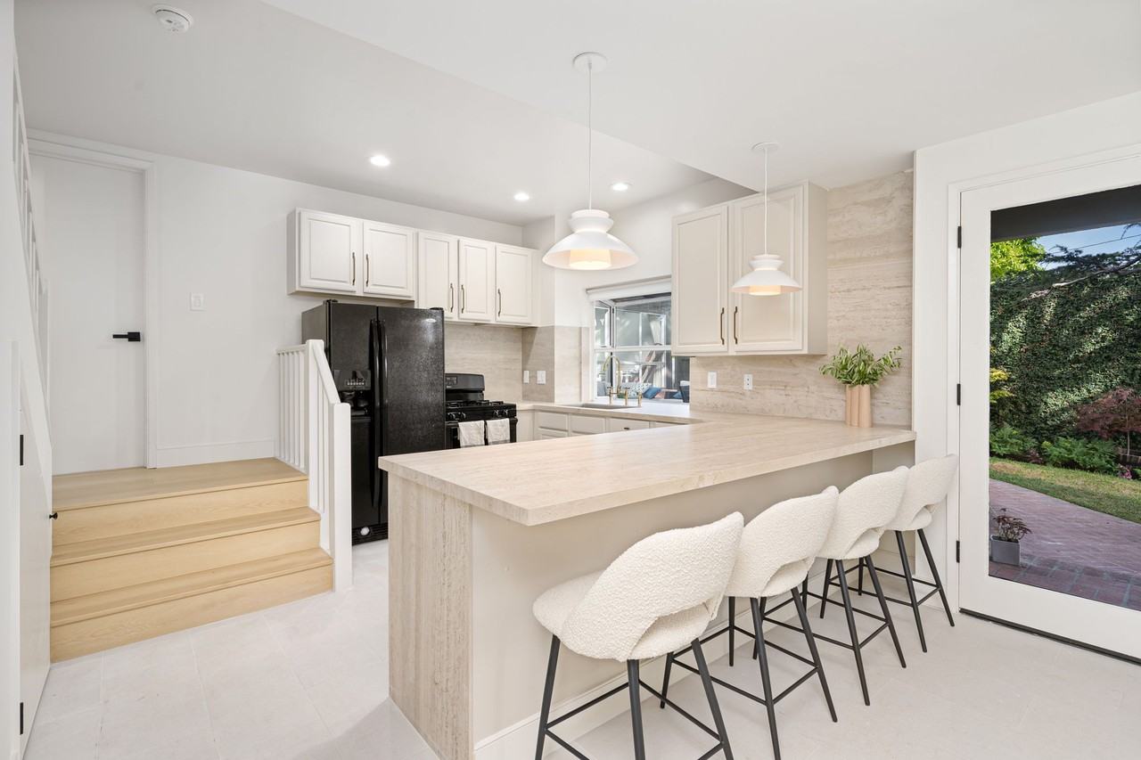 518 Euclid St - Photo 2 of 32